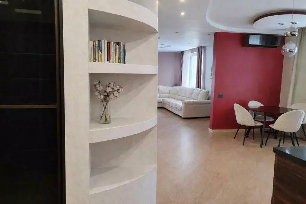 Продается 3-комнатная квартира - Фото 2