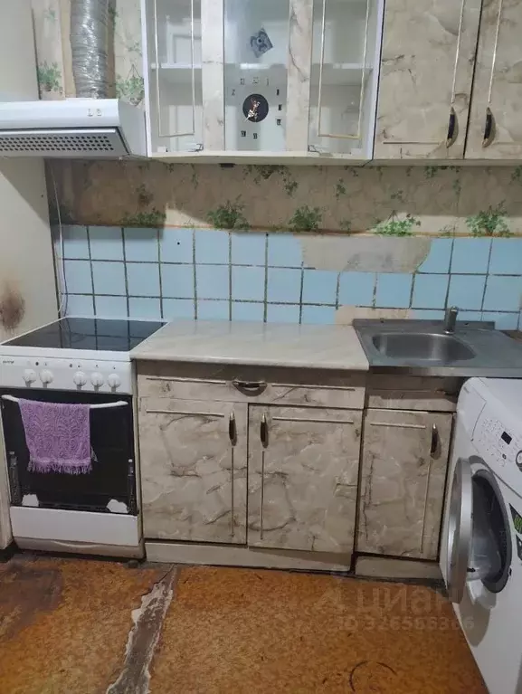 Комната Ростовская область, Новочеркасск ул. Фрунзе, 21 - Фото 1