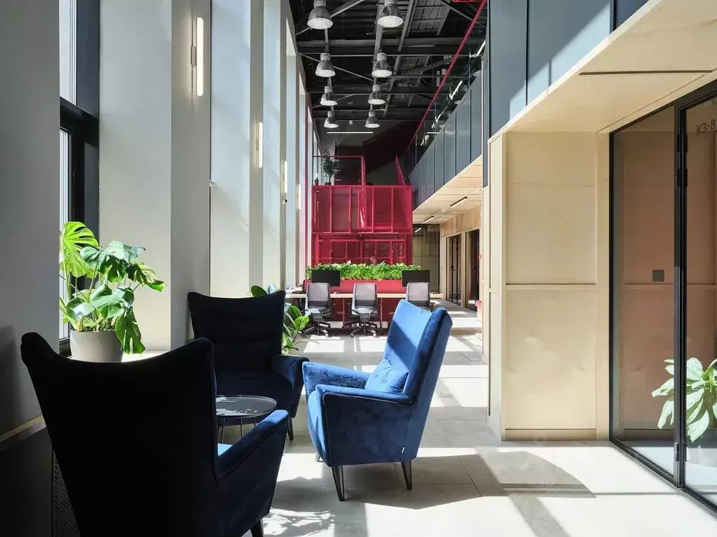 Офис в Санкт-Петербург Малоохтинский просп., 68 (1500 м) - Фото 1