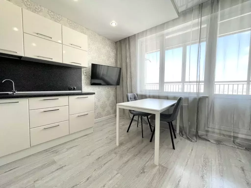 1-к кв. Татарстан, Казань ул. 2-я Юго-Западная, 39 (40.0 м) - Фото 1