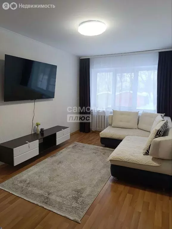 2-комнатная квартира: Омск, микрорайон Городок Нефтяников, улица ... - Фото 1