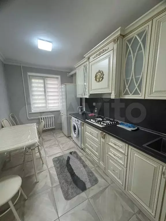 3-к. квартира, 70 м, 2/5 эт. - Фото 1