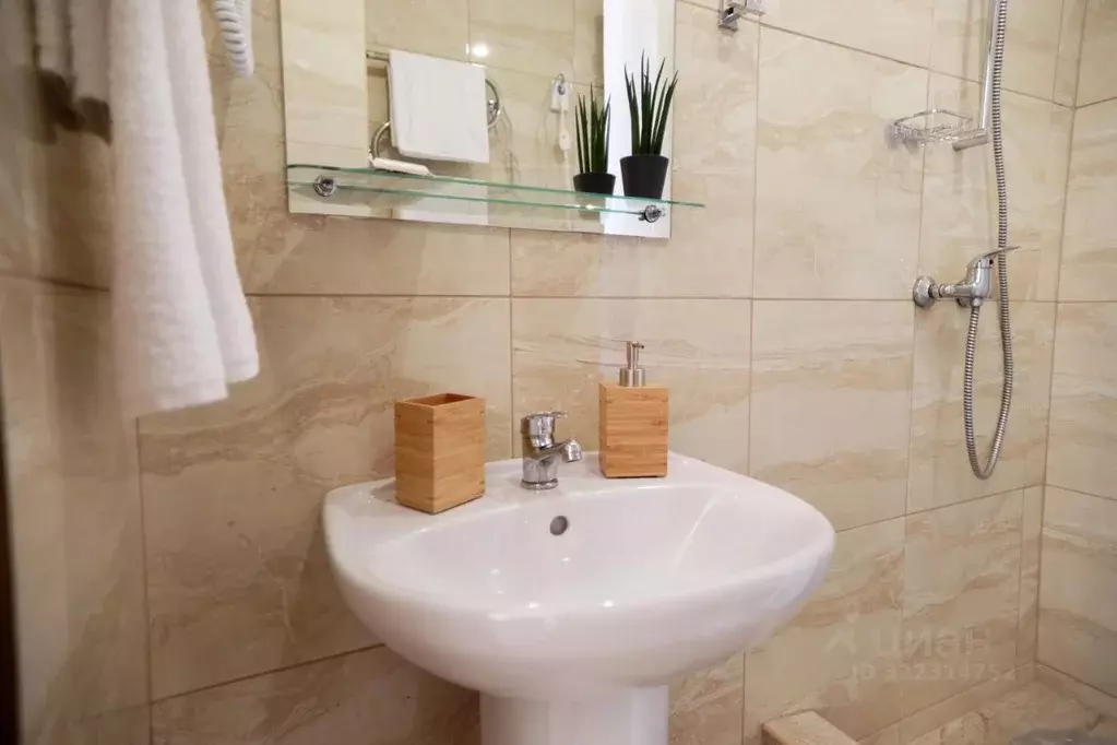 Комната Новгородская область, Новгородский район, Ермолинское с/пос, ... - Фото 2