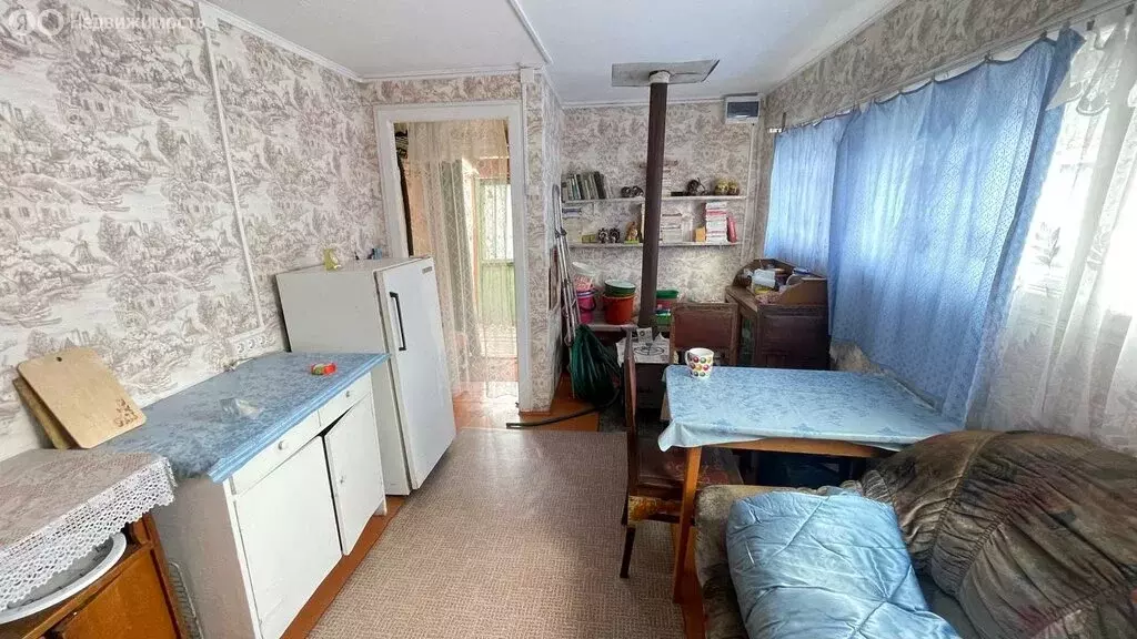 Дом в Шелеховский район, посёлок Большой Луг (19.4 м) - Фото 1
