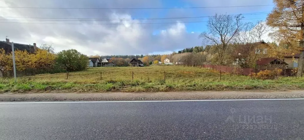 Участок в Ленинградская область, Гатчинский муниципальный округ, д. ... - Фото 1