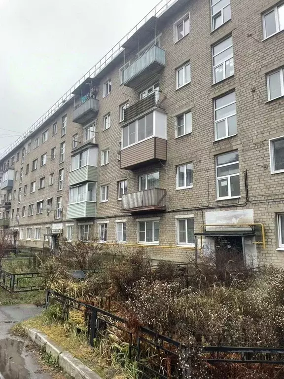 2-к кв. Московская область, Рошаль ул. Октябрьской Революции, 56 (42.0 ... - Фото 1