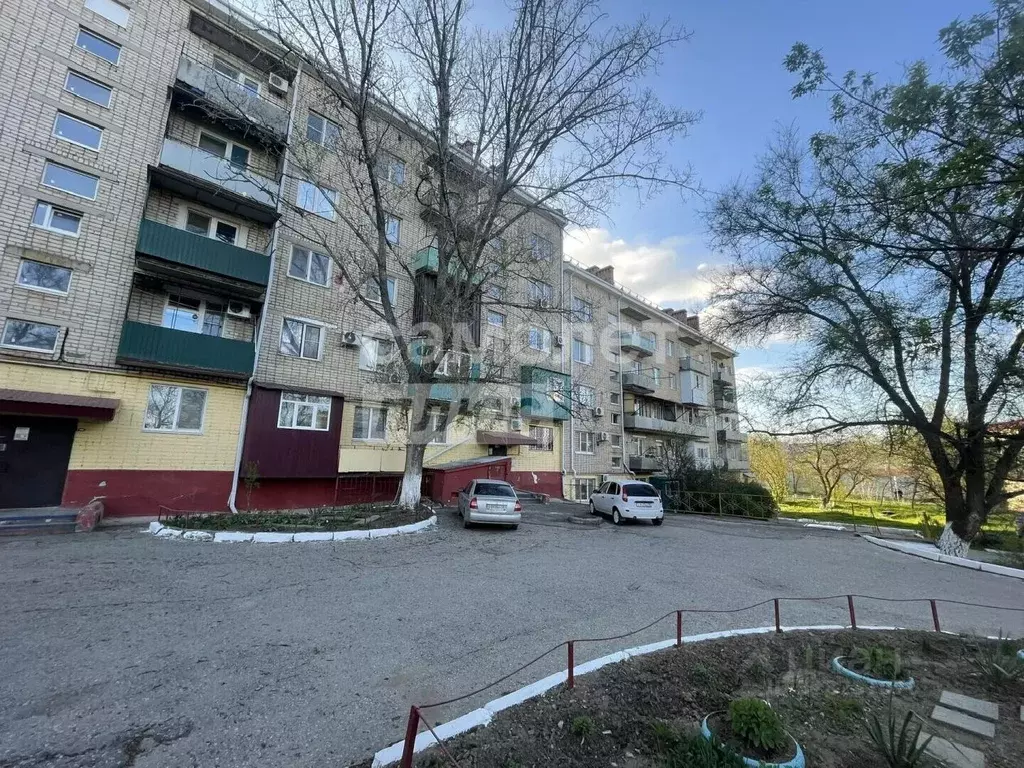 3-к кв. Калмыкия, Элиста 4-й мкр, 48 (66.7 м) - Фото 1