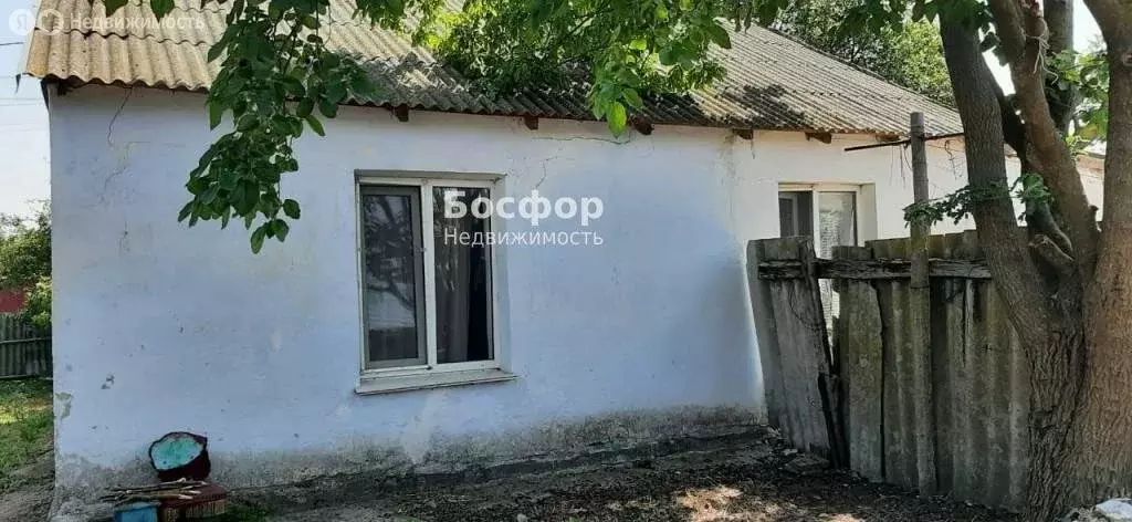 Дом в Батальное, улица Комарова, 20 (56 м) - Фото 1