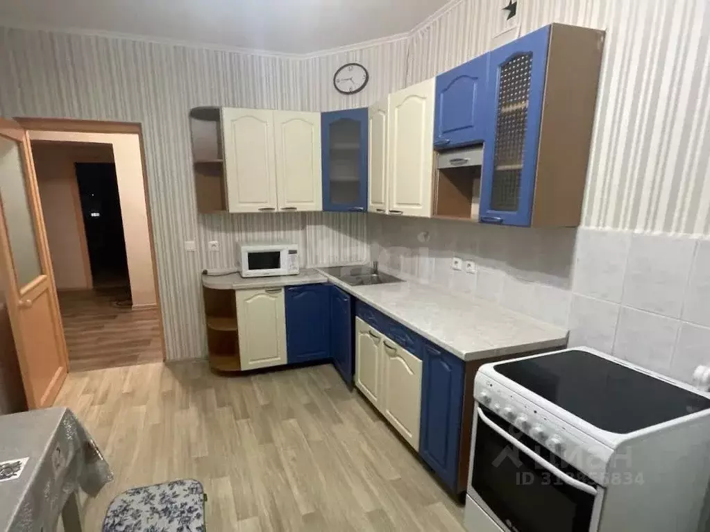 2-к кв. Ханты-Мансийский АО, Ханты-Мансийск ул. Рознина, 124 (56.9 м) - Фото 0