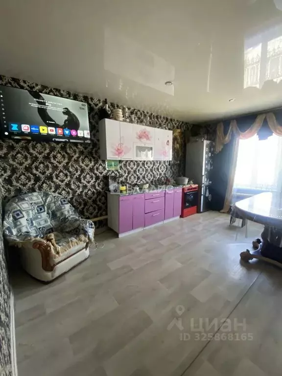 Дом в Алтайский край, Смоленский район, с. Смоленское ул. Соболева ... - Фото 1