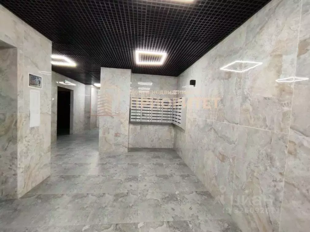 2-к кв. Саха (Якутия), Якутск ул. Свердлова, 5 (65.2 м) - Фото 2