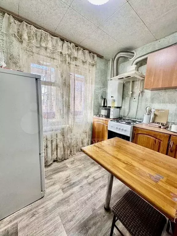 3-к. квартира, 60 м, 3/5 эт. - Фото 1