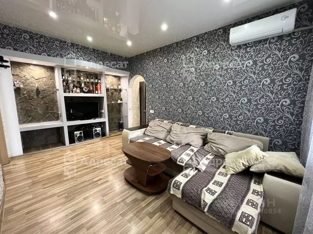 2-к кв. Волгоградская область, Волгоград ул. Дегтярева, 37 (45.0 м) - Фото 2