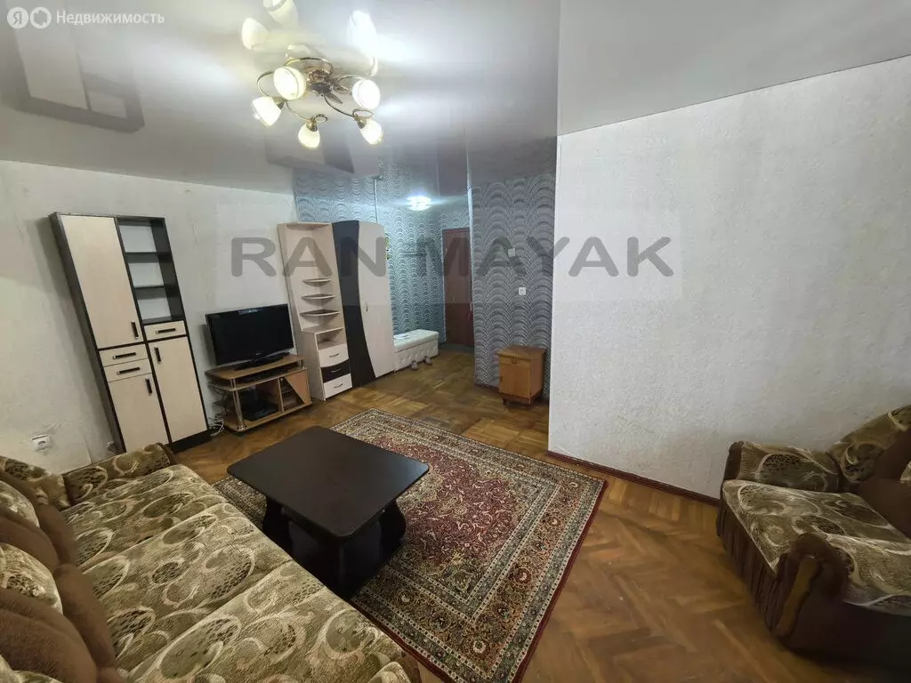 3-комнатная квартира: Майкоп, Краснооктябрьская улица, 53 (54.9 м) - Фото 2