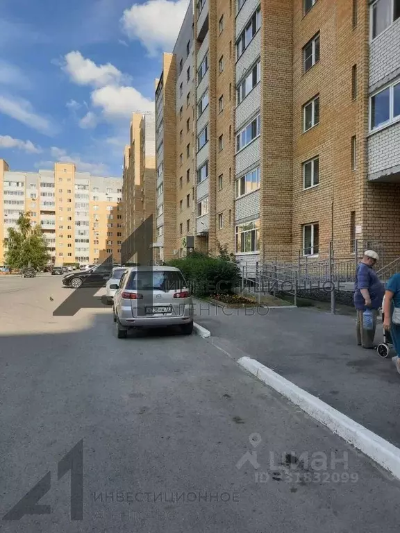 2-к кв. Тюменская область, Тюмень ул. Избышева, 6 (54.8 м) - Фото 2