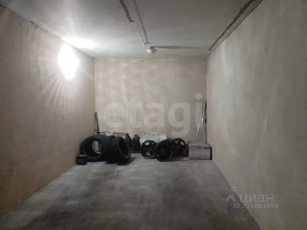 Гараж в Тюменская область, Тюмень Советская ул., 48А (18 м) - Фото 1