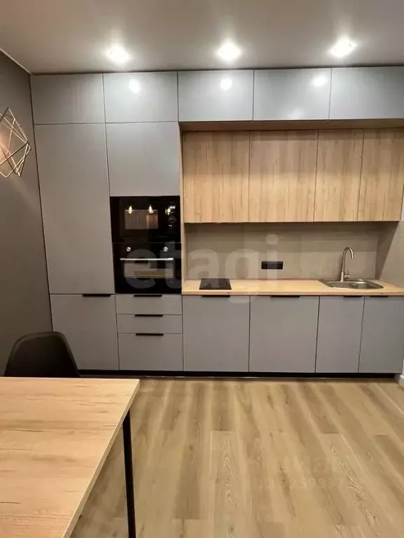 1-к кв. Тюменская область, Тюмень Профсоюзная ул., 6к1 (33.0 м) - Фото 0