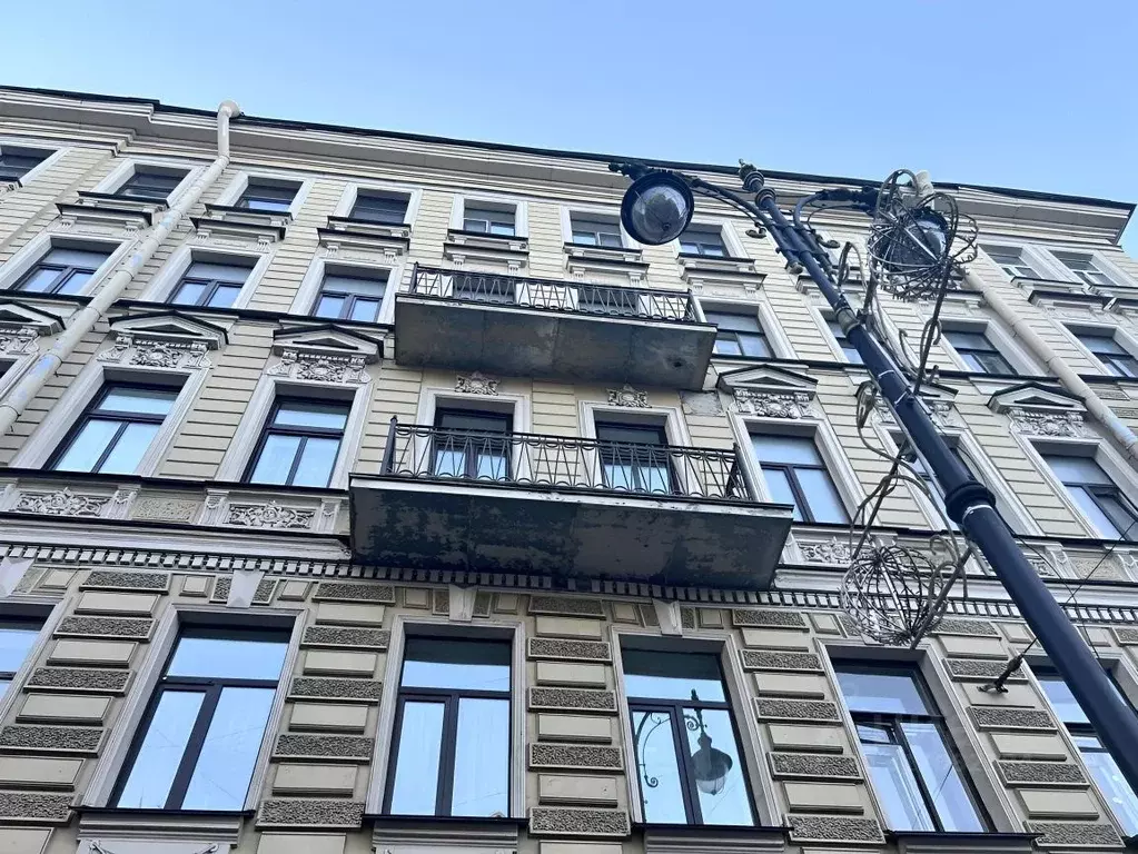 5-к кв. Санкт-Петербург Кирочная ул., 23 (180.5 м) - Фото 1