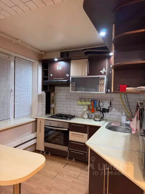 3-к кв. Волгоградская область, Волгоград Жилгородок мкр, ул. Маршала ... - Фото 2