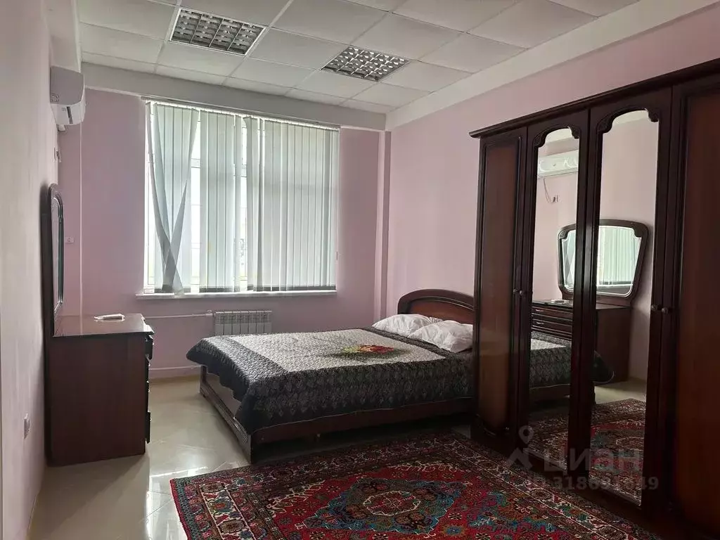 2-к кв. Дагестан, Каспийск ул. М. Халилова, 30А (68.0 м) - Фото 0