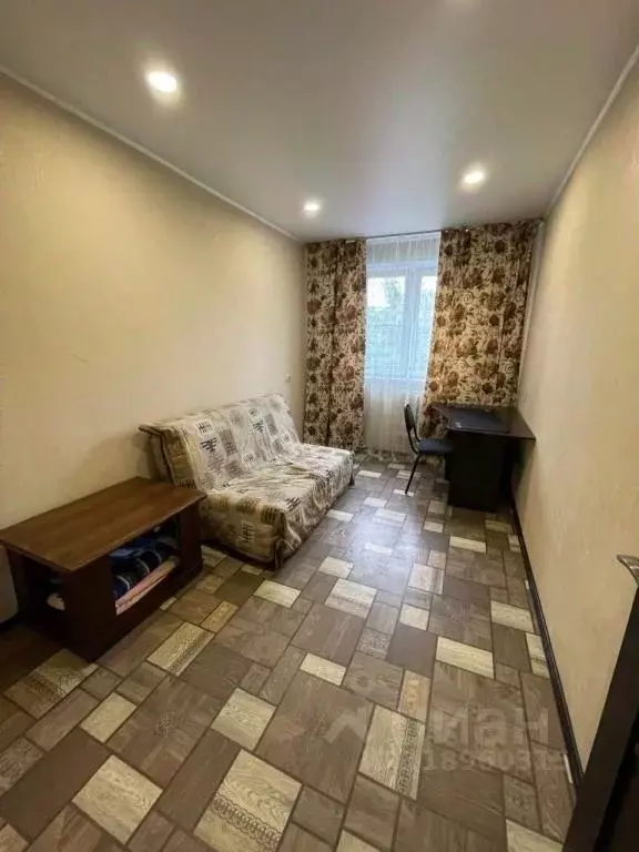 2-к кв. Кемеровская область, Новокузнецк ул. Кирова, 88 (41.5 м) - Фото 1