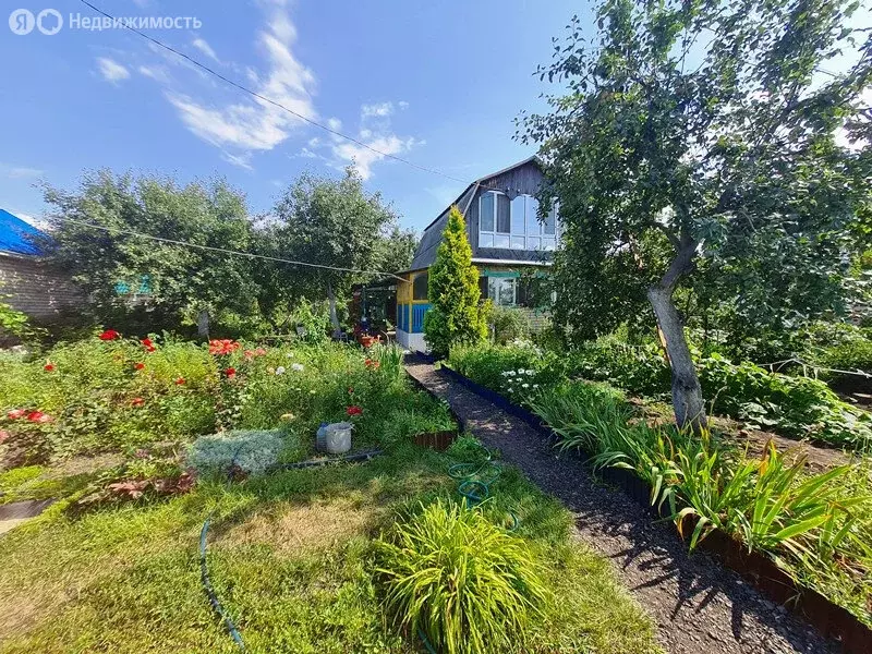 Дом в Саратов, Малая Черешневая улица (50 м) - Фото 1