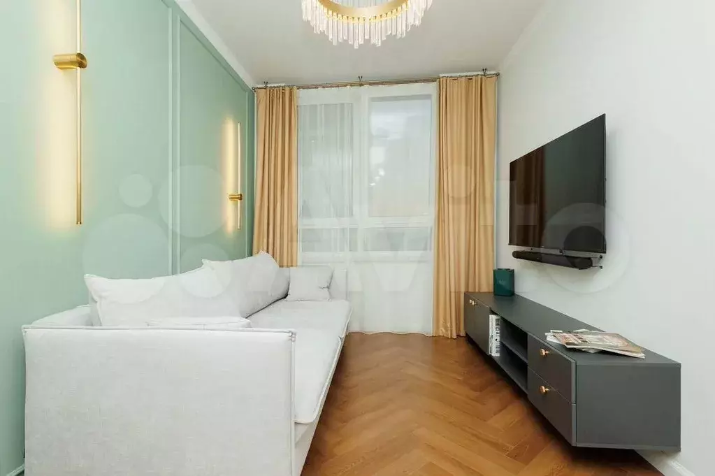 2-к. квартира, 45 м, 4/24 эт. - Фото 1