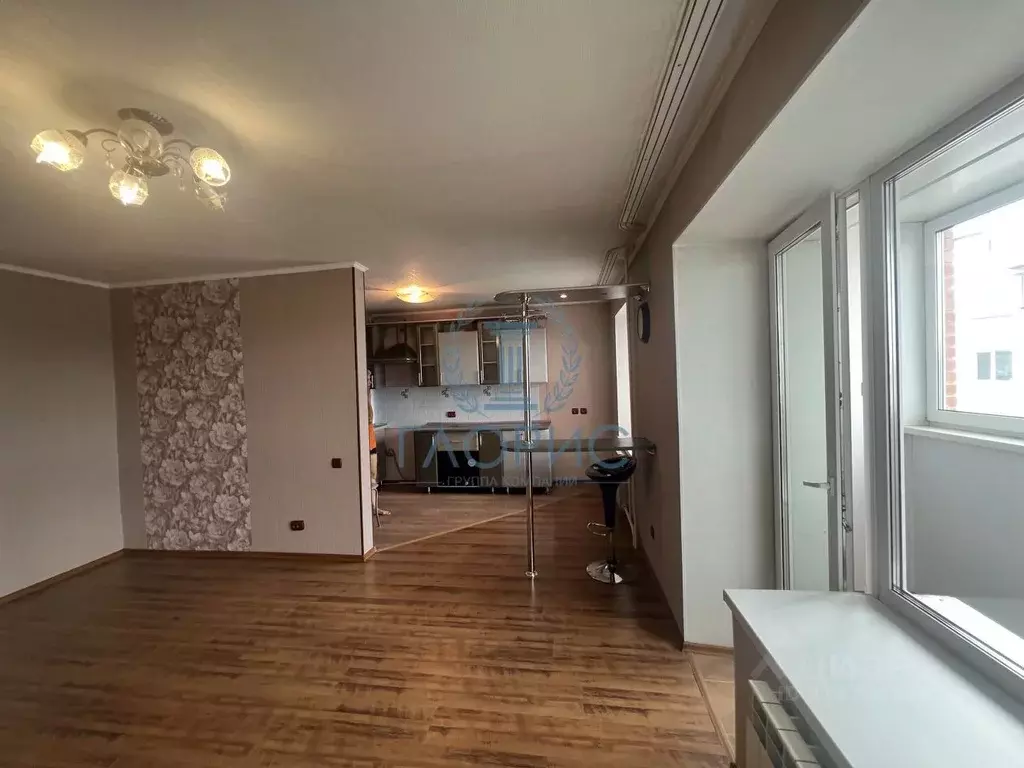 3-к кв. Хакасия, Абакан ул. Некрасова, 22А (58.6 м) - Фото 0