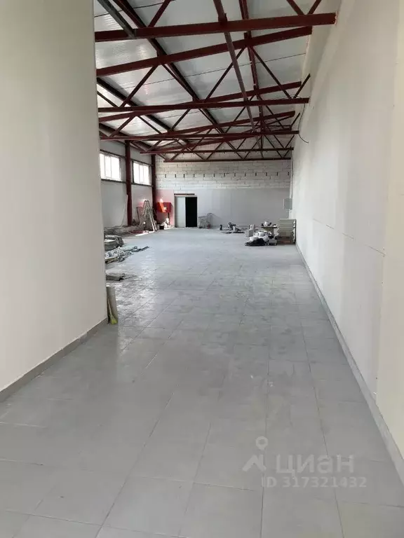 Помещение свободного назначения в Орловская область, Орел Хлебный ... - Фото 0