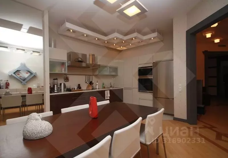 3-к кв. Москва 1-й Смоленский пер., 17 (140.0 м) - Фото 0