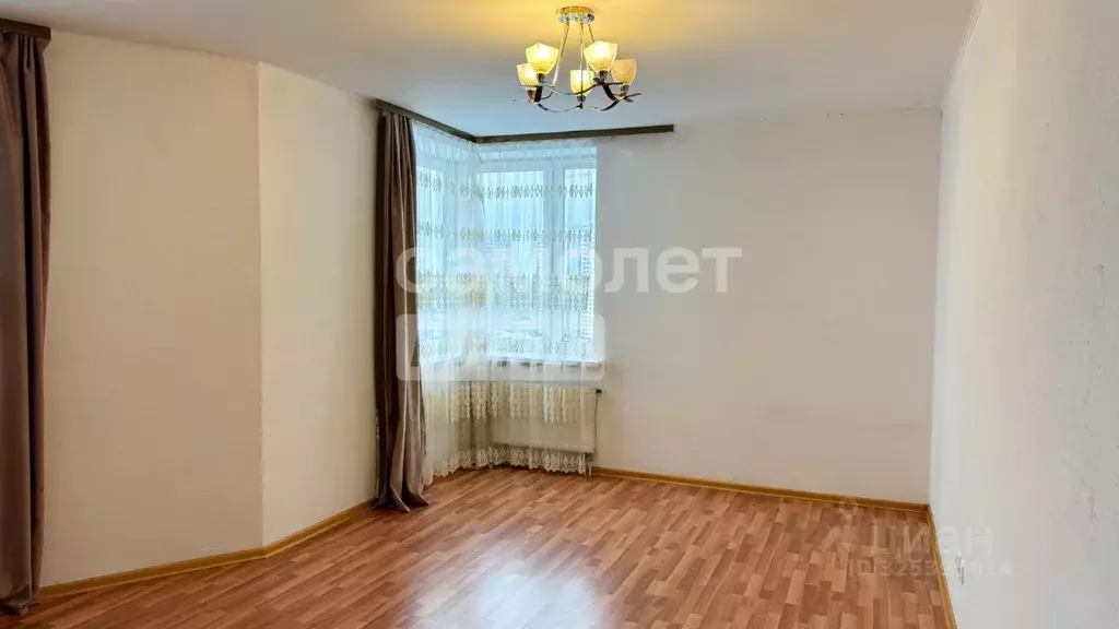 2-к кв. Свердловская область, Екатеринбург ул. Раевского, 6 (69.1 м) - Фото 1