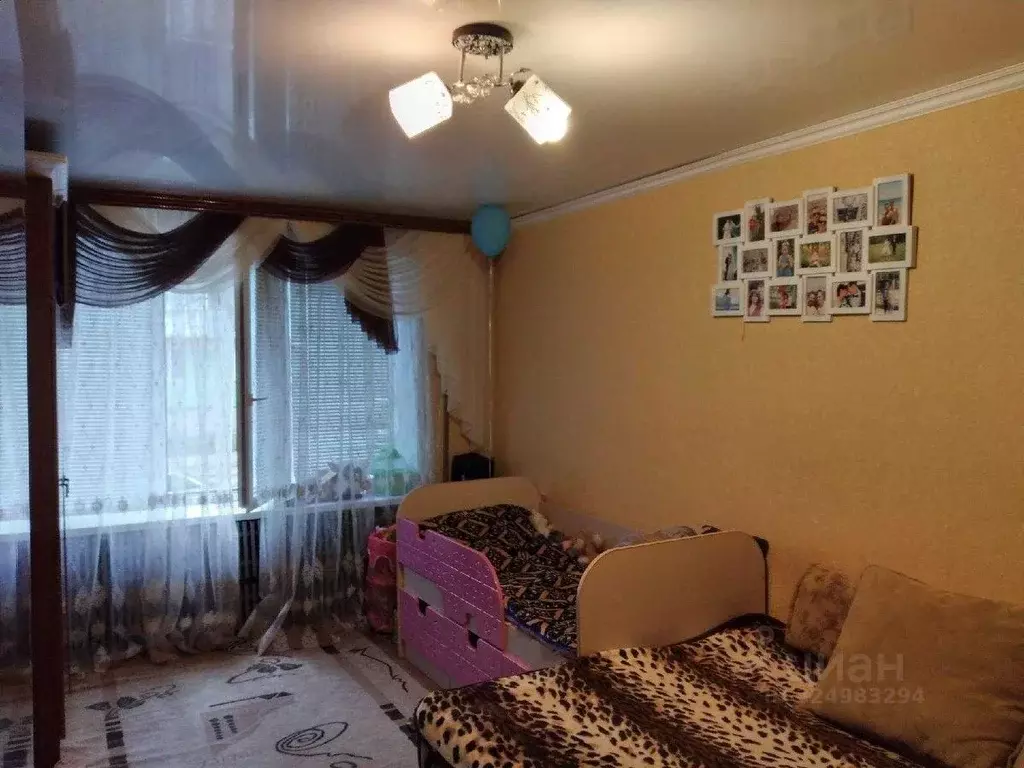 1-к кв. Белгородская область, Старый Оскол Интернациональный мкр, 2 ... - Фото 1