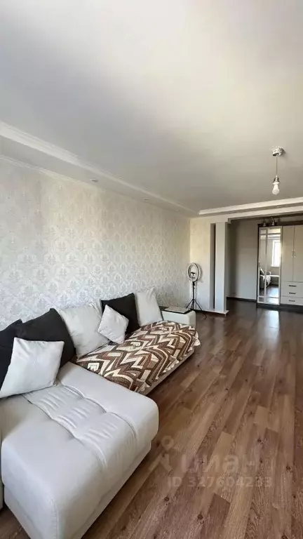 3-к кв. Саратовская область, Саратов Железнодорожная ул., 58б (78.8 м) - Фото 2