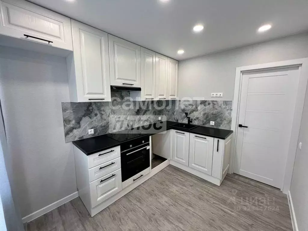 2-к кв. Тюменская область, Тюмень Ставропольская ул., 11 (53.0 м) - Фото 1