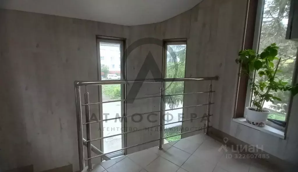 4-к кв. Краснодарский край, Хадыженск Апшеронский район, Промысловая ... - Фото 2