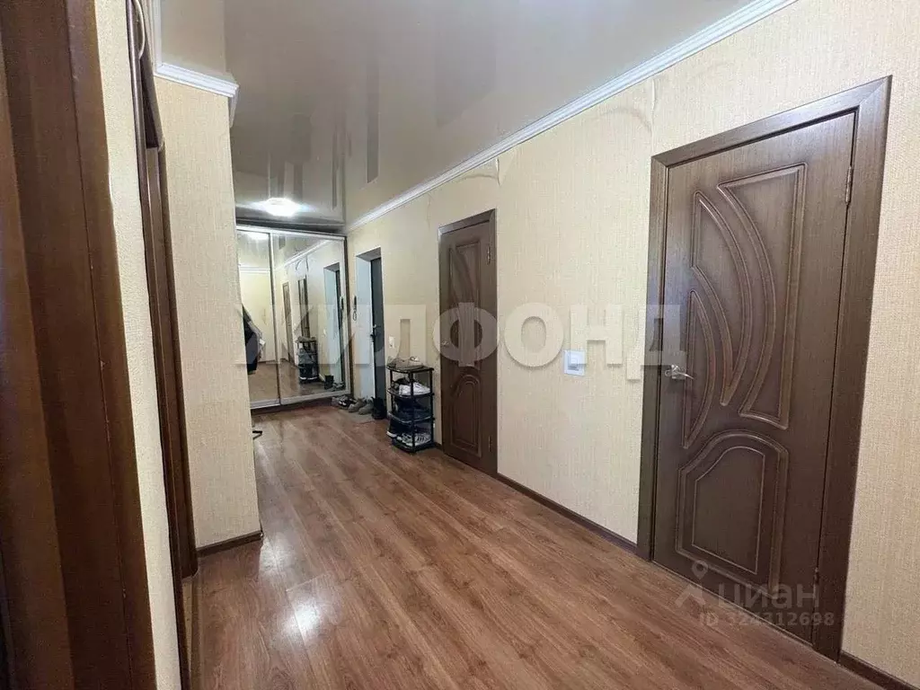 2-к кв. Белгородская область, Белгород ул. 5 Августа, 37 (72.9 м) - Фото 1