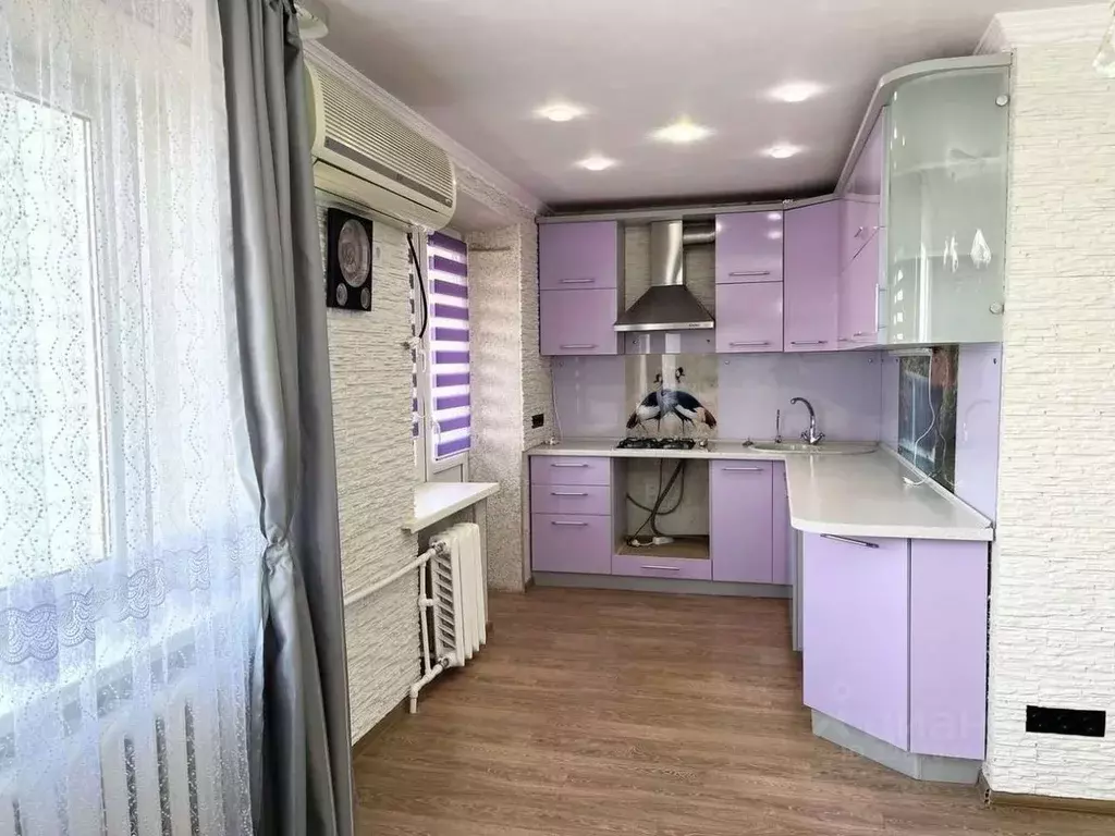 3-к кв. Астраханская область, Икрянинский район, Красные Баррикады рп ... - Фото 2