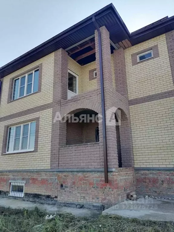 Дом в Ростовская область, Волгодонск пер. Удачный (364 м) - Фото 2