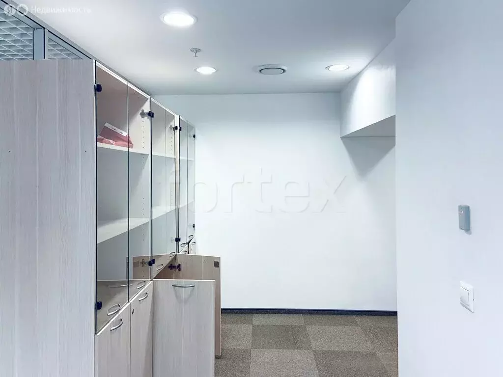 Офис (596 м) - Фото 1