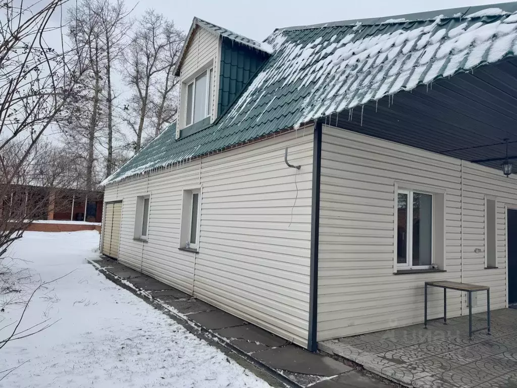 Дом в Московская область, Люберцы городской округ, д. Островцы ул. ... - Фото 1