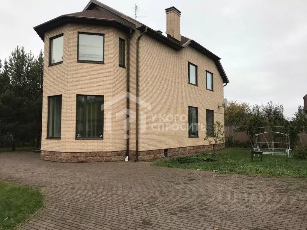 Дом в Санкт-Петербург, Санкт-Петербург, Петергоф Средний пер., 3 (260 ... - Фото 2