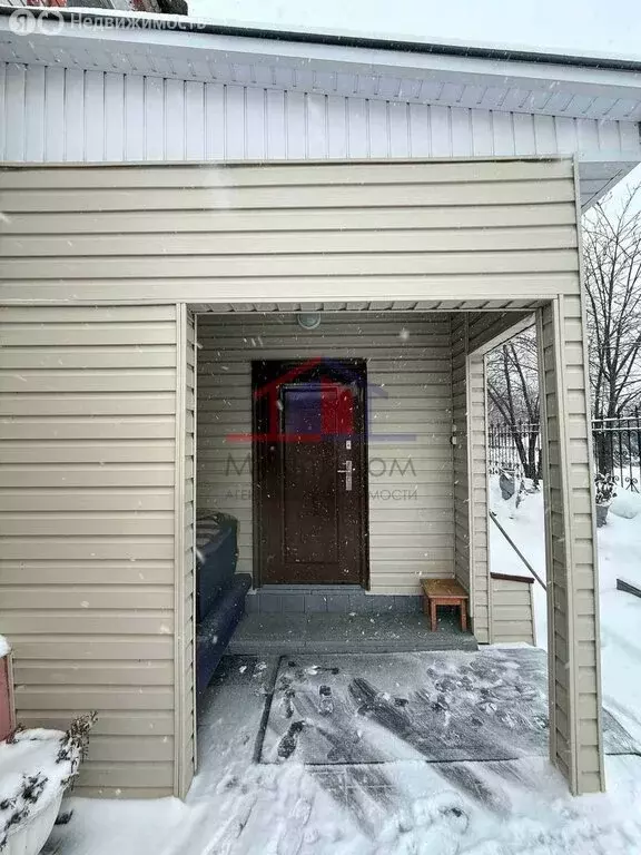 Дом в Старый Оскол, улица Стойло (120 м) - Фото 2