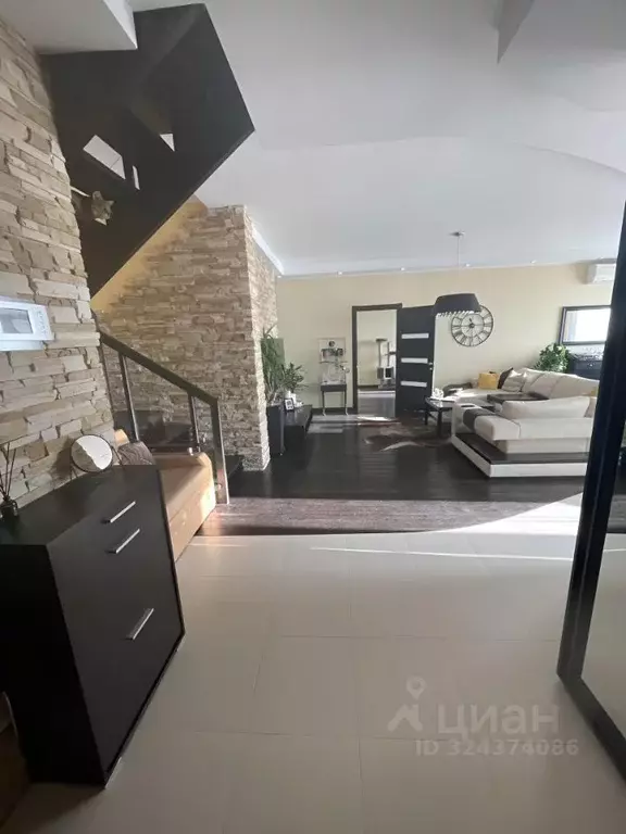 4-к кв. Московская область, Видное ул. Ольховая, 3 (180.0 м) - Фото 1