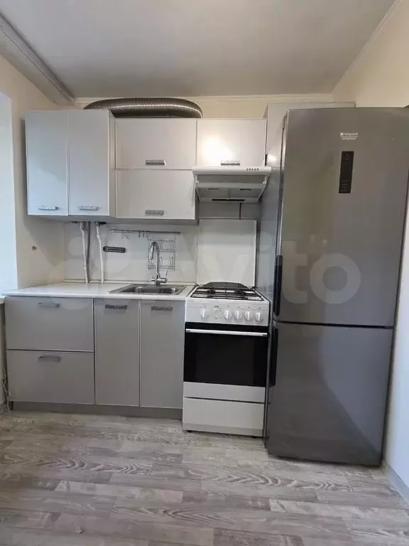 1-к. квартира, 30,4 м, 5/5 эт. - Фото 0
