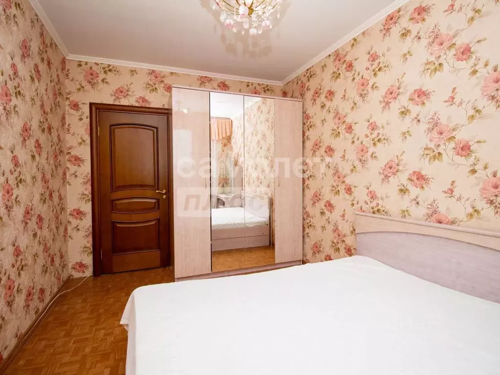 2-к кв. Ульяновская область, Ульяновск ул. Репина, 49 (56.7 м) - Фото 0
