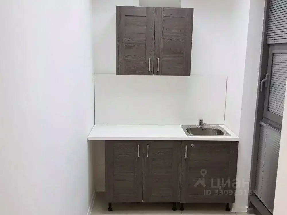 Офис в Москва ул. Остоженка, 10 (240 м) - Фото 2