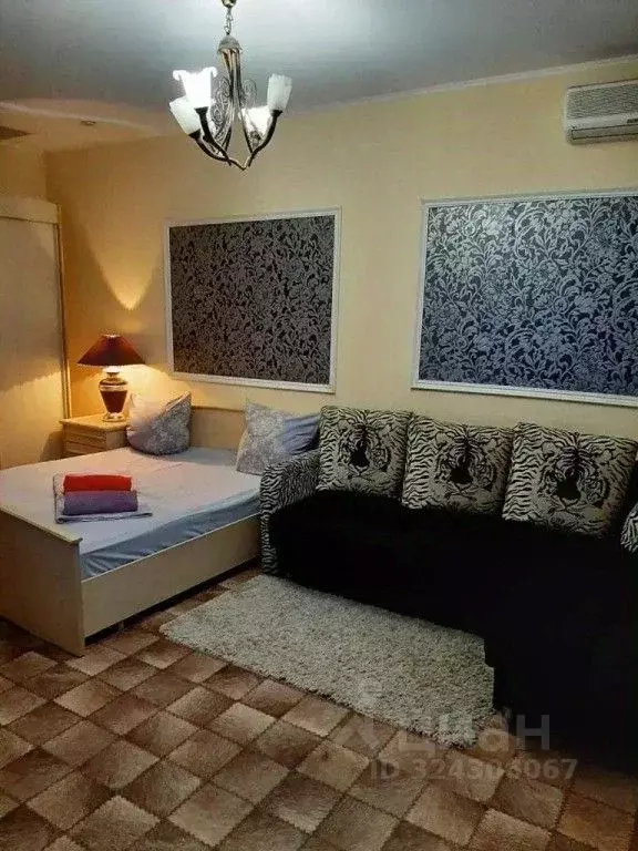 1-к кв. Волгоградская область, Волгоград ул. Ткачева, 15А (32.0 м) - Фото 1