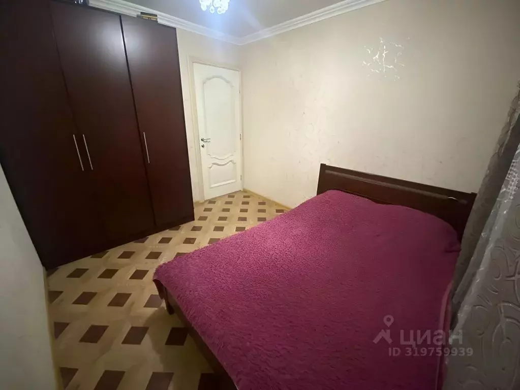 3-к кв. Калужская область, Балабаново Боровский район, 1 Мая ул., 9 ... - Фото 0