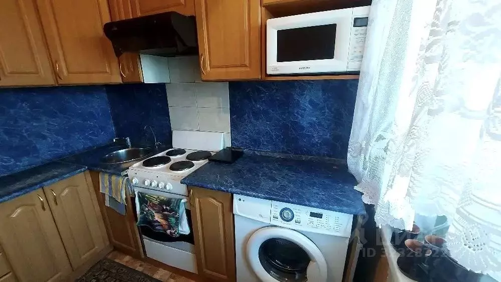 3-к кв. Алтайский край, Барнаул ул. Георгия Исакова, 142А (54.0 м) - Фото 1