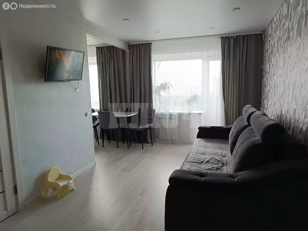 3-комнатная квартира: Сокол, Советская улица, 58 (56.3 м) - Фото 1